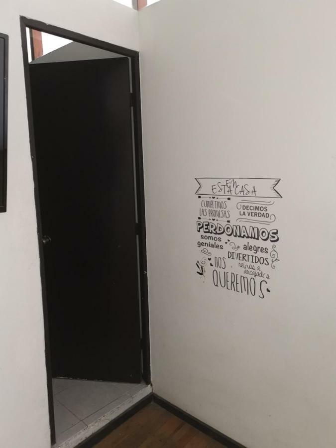 Hotel Hostal Savoy Meksyk Zewnętrze zdjęcie